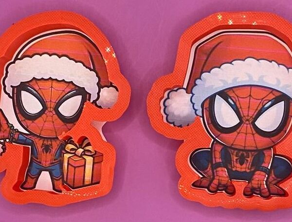 2 CORTADORES DE GALLETAS HOMBRE ARAÑA NAVIDAD 9 CM