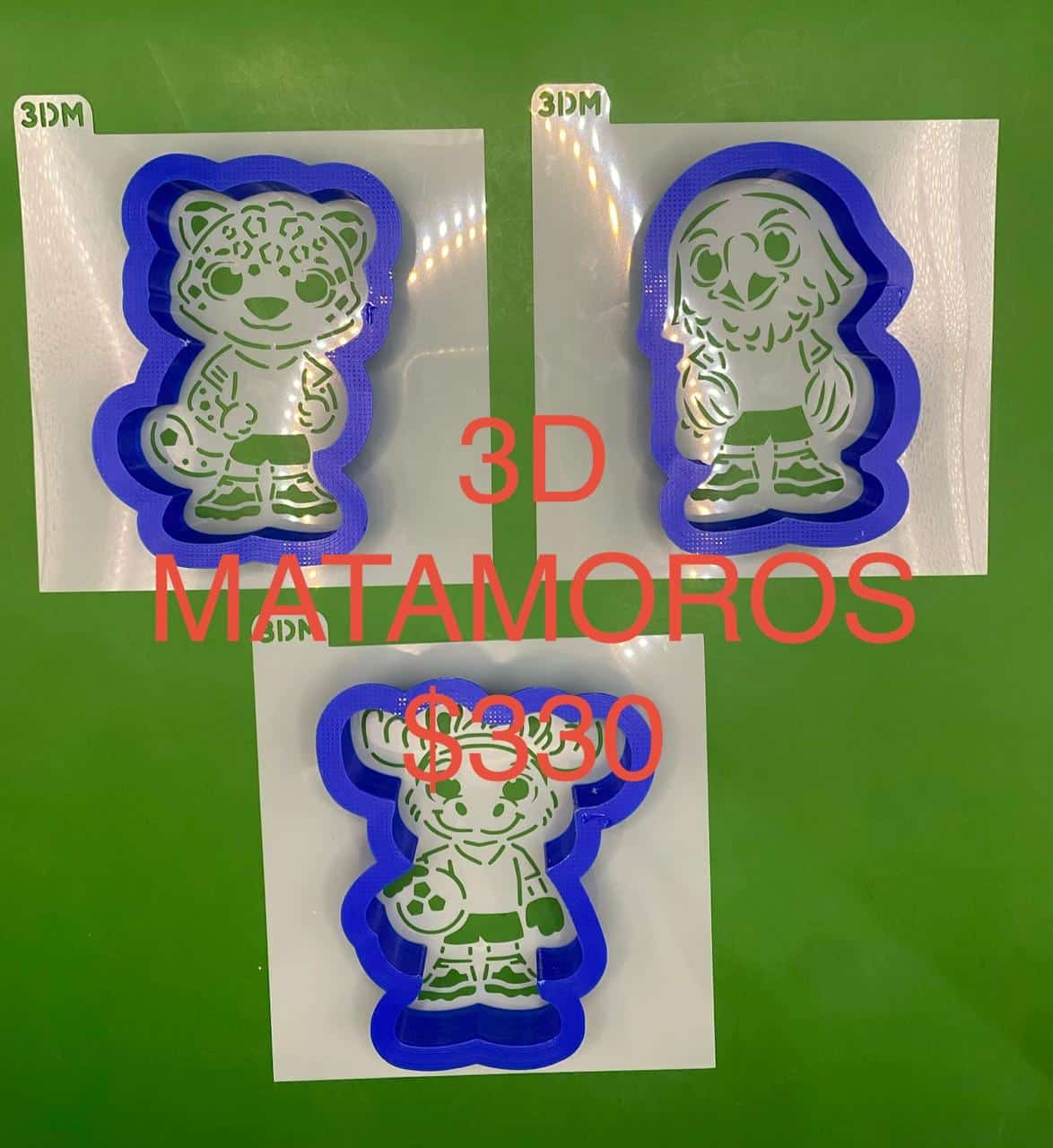 3 CORTADORES DE GALLETAS MASCOTAS MUNDIAL FUTBOL 9 CM + 3 STENCIL